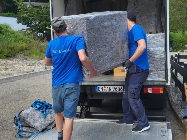 Mitarbeiter TMT Umzüge